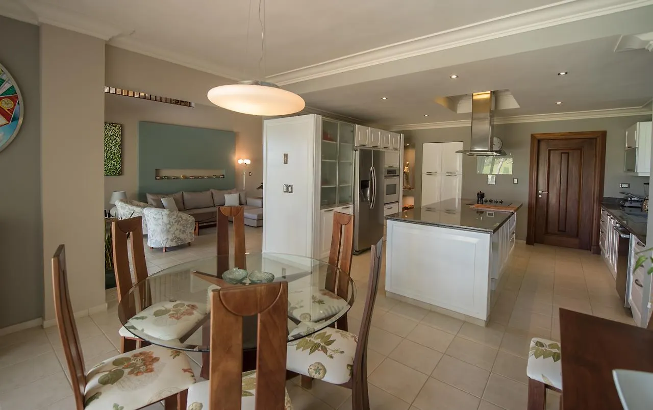 Villa Tortuga Bay, Punta Cana Resort